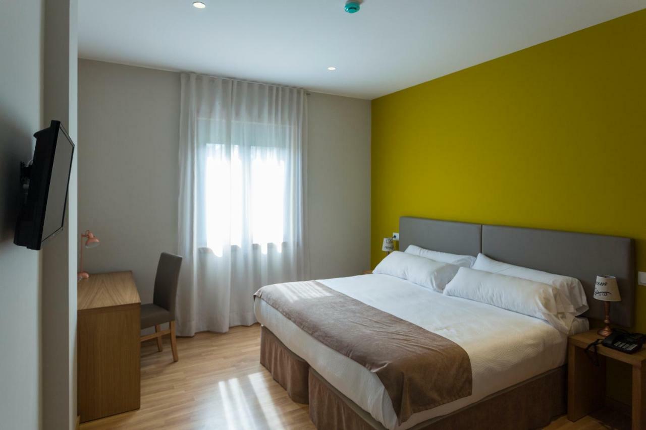 Hotel A Roldana Narón Eksteriør bilde